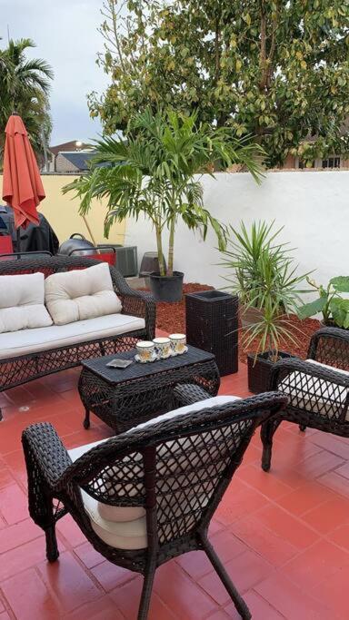 Quiet And Spacious Townhouse In Hébergement de vacances *